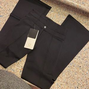 NEW Lululemon Yoga Pant Leggings Size 2
